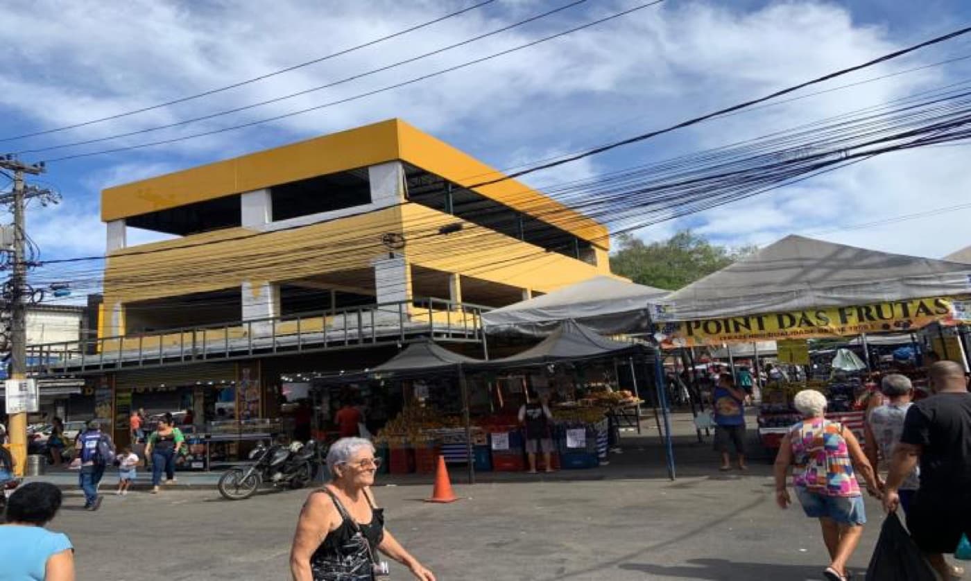 O Centro comercial de São João de Meriti